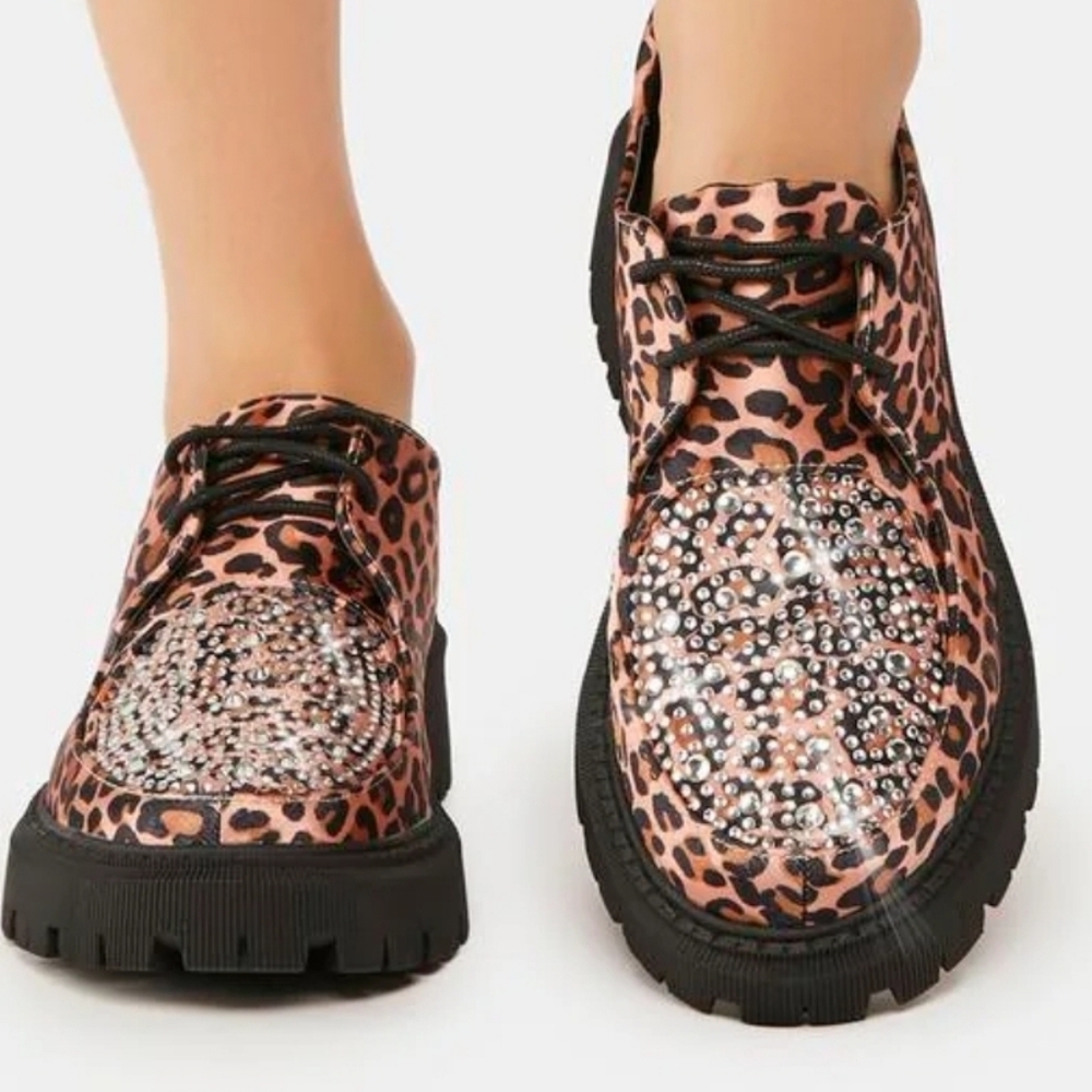 Womens Leapord Print Oxfords With Rhinestones